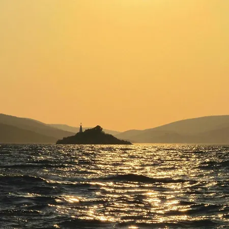 Apartamento Two-bedroom In Trogir