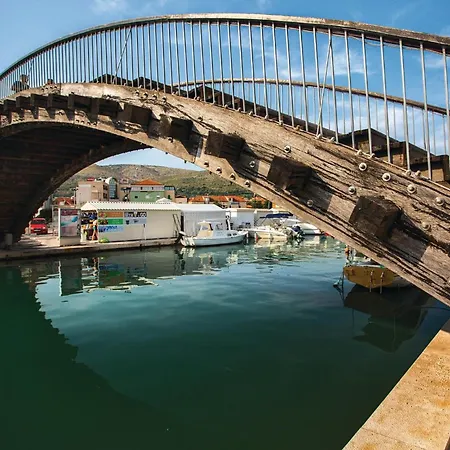 Apartment Two-bedroom In Trogir