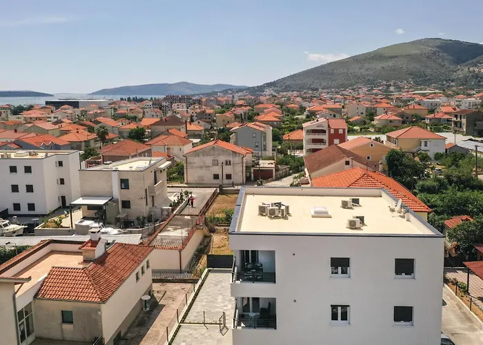 Appartement Two-bedroom In Trogir